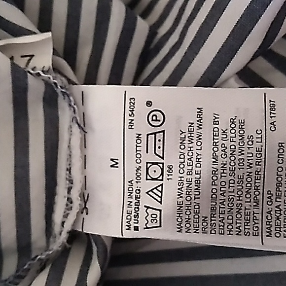 GAP top - Picture 5 of 5